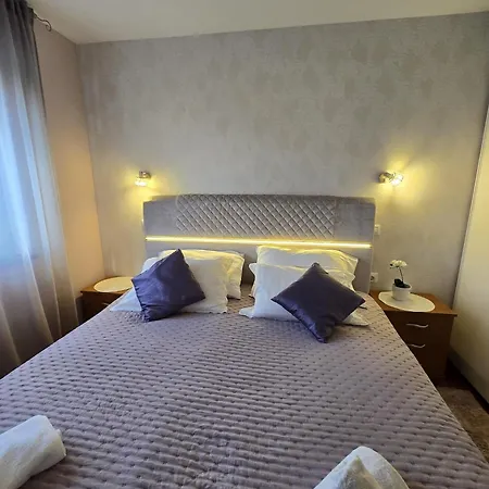 Apartman Luana With Private Jacuzzi *