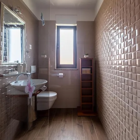 Luana With Private Jacuzzi * Задар