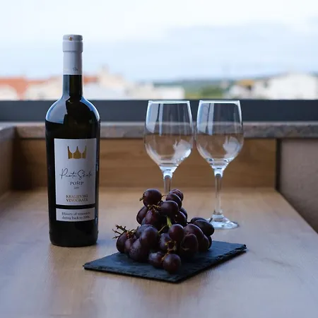 아파트 Luana With Private Jacuzzi *