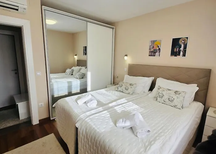 Luana With Private Jacuzzi